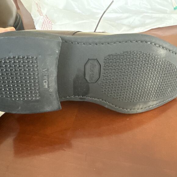 Oxfords_&_Derbys